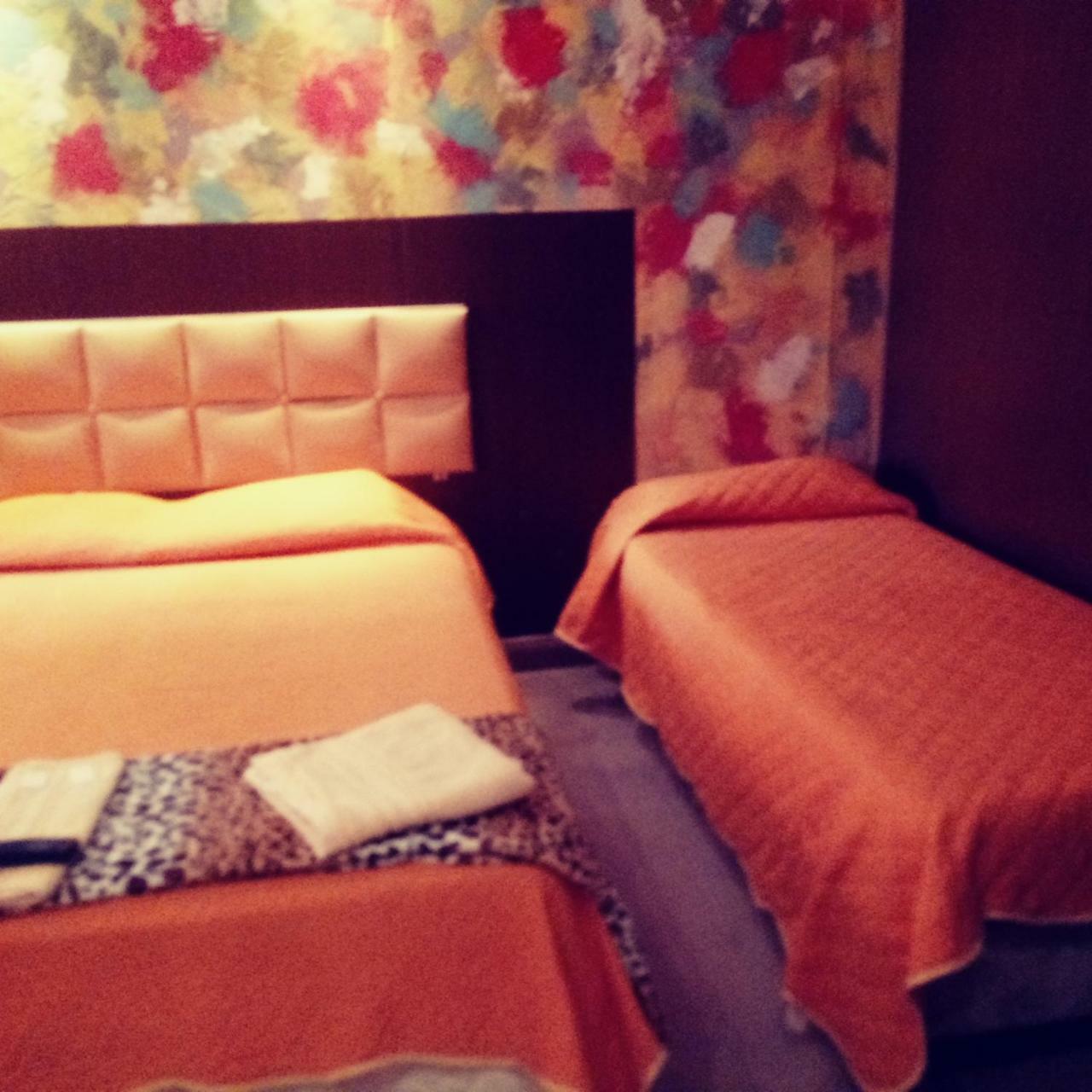 Hotel Laura Córdoba Luaran gambar